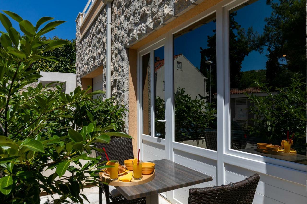 Villa "Amber" With A Pool Млини Екстериор снимка